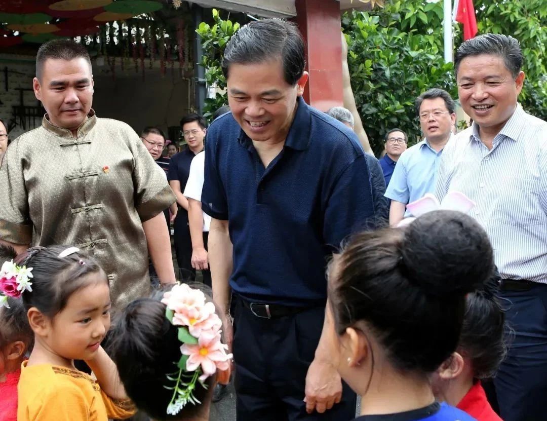 云南省委书记在西双版纳州调研时强调：加强生态资源保护 为子孙后代谋长远