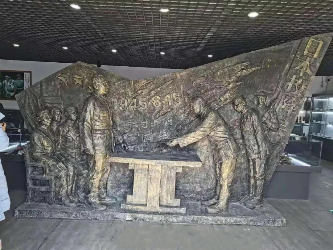 9.桦南七星峰抗联纪念馆.jpg