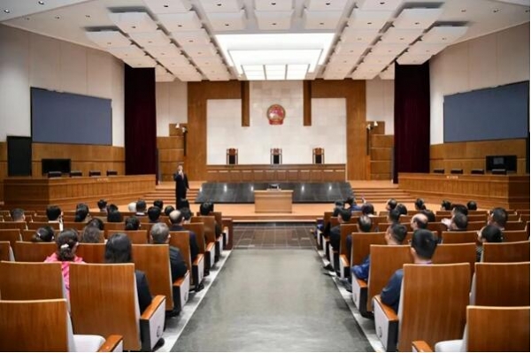 部分全国人大代表视察云南法院工作5