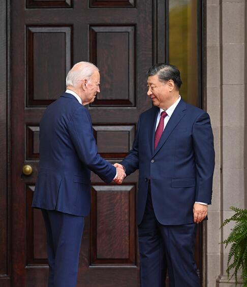 习近平同美国总统拜登举行中美元首会晤3 习近平同美国总统拜登举行中美元首会晤3