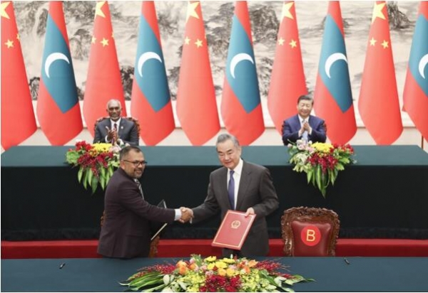 习近平同马尔代夫总统穆伊兹会谈7 习近平同马尔代夫总统穆伊兹会谈7