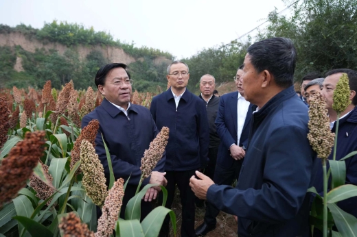 韩俊在山西调研时强调4